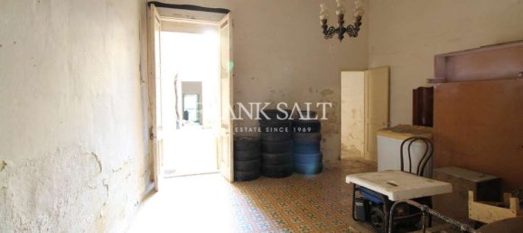 3 bedrooms Townhouse in Qrendi, Malta No. 1814 5