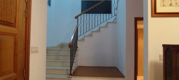 Villa de 4 dormitorios en Limassol, Cyprus No. 21442 3