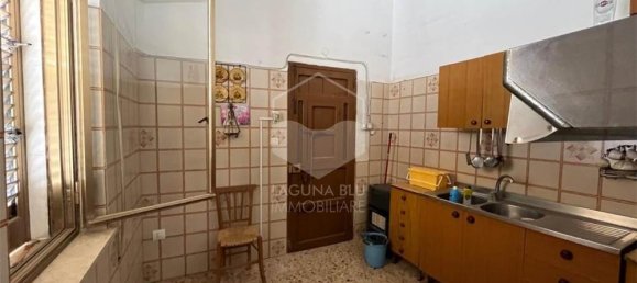 4 Schlafzimmer Haus in Marsala, Italy, Nr. 379852 3
