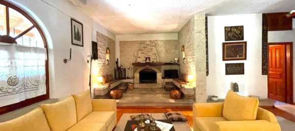 3 bedrooms Villa in Corfu, Greece No. 8201 8