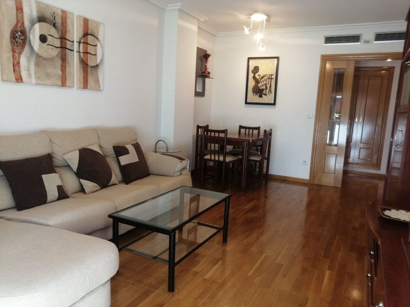 2 Schlafzimmer Wohnung in Zaragoza, Spain, Nr. 251256