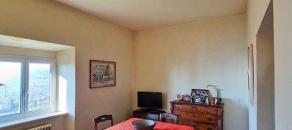 9-salle Villa à Brunate, Italy No. 9798 12