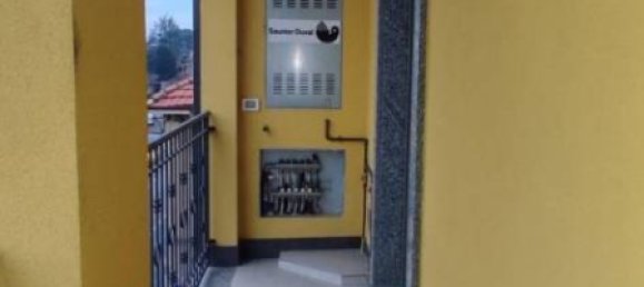 6 chambres Appartement à Bovisio Masciago, Italy No. 281714 9