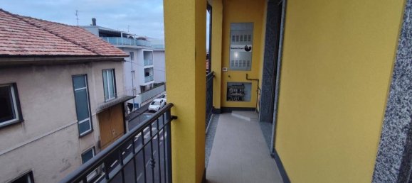 6 chambres Appartement à Bovisio Masciago, Italy No. 281714 11