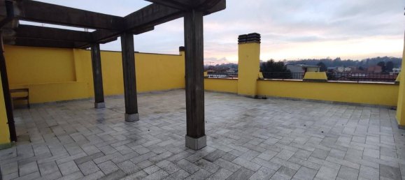 6 chambres Appartement à Bovisio Masciago, Italy No. 281714 32