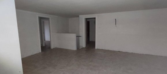 6 chambres Appartement à Bovisio Masciago, Italy No. 281714 16