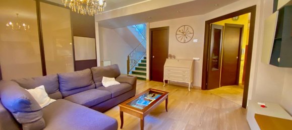 7غرفة منزل في Giarre, Italy رقم 77116 2