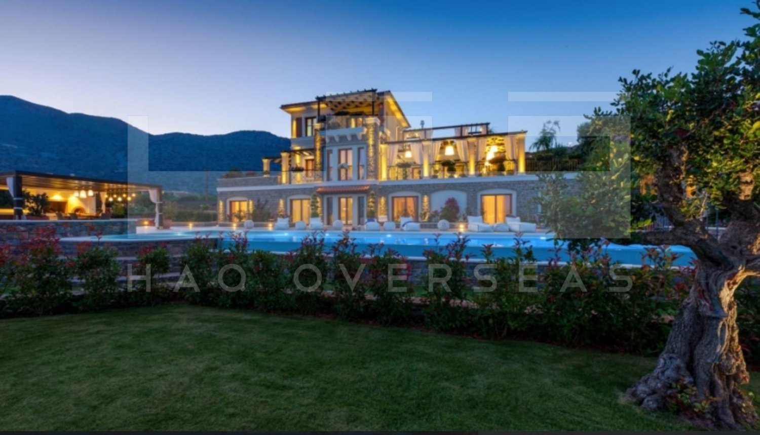 5 bedrooms Villa in Heraklion, Greece No. 352