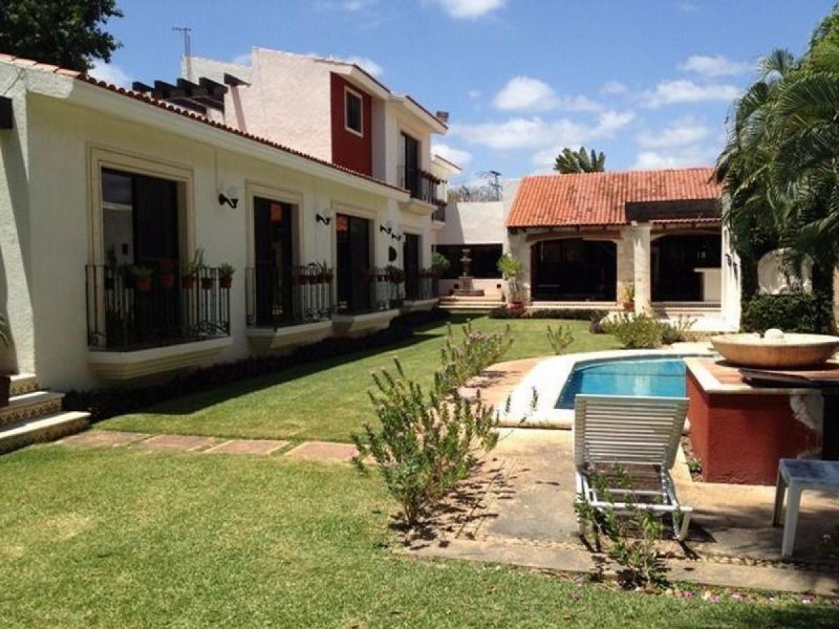 5 bedrooms House in Yucatan, Mexico No. 173685