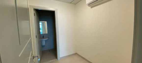 3 bedrooms Apartment in Dubai, UAE No. 21069 9