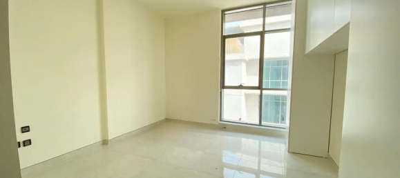 3 bedrooms Apartment in Dubai, UAE No. 21069 8