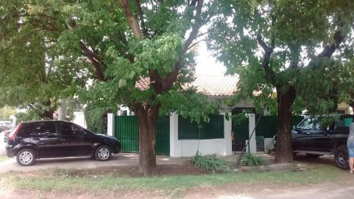 2 bedrooms House in San Miguel, Argentina No. 12809