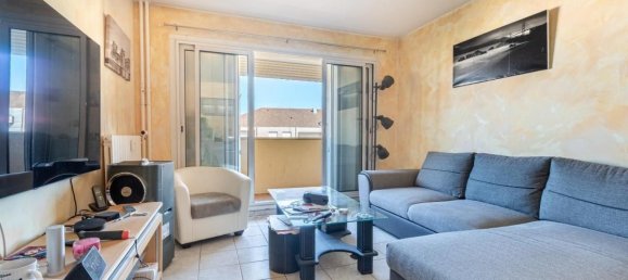 2 chambres Appartement à Limoges, France No. 337762 3