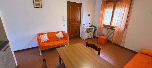 Apartamento de 2 dormitorios en Pisa, Italy No. 340805 3