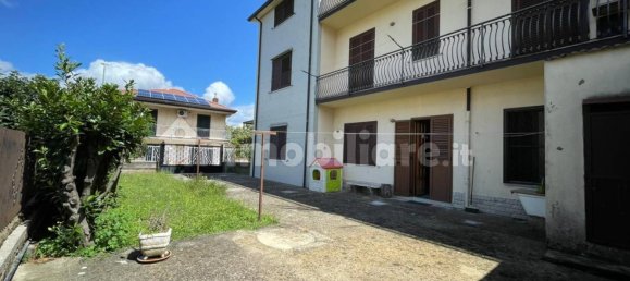 7 bedrooms Villa in Cervinara, Italy No. 338828 11