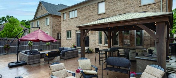 4 bedrooms House in Brampton, Canada No. 361 4