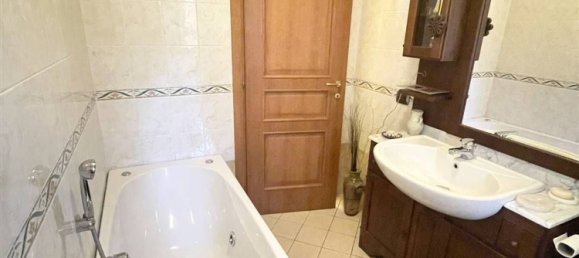 5غرفة منزل في Castelnuovo Magra, Italy رقم 91649 31