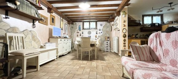 5غرفة منزل في Castelnuovo Magra, Italy رقم 91649 18