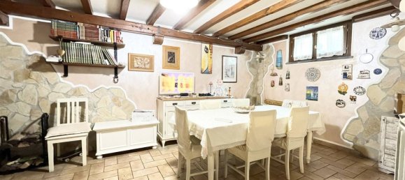 5غرفة منزل في Castelnuovo Magra, Italy رقم 91649 11