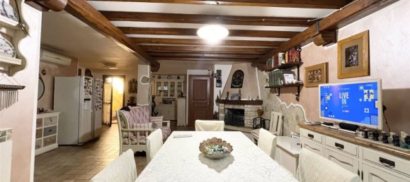 5غرفة منزل في Castelnuovo Magra, Italy رقم 91649 13