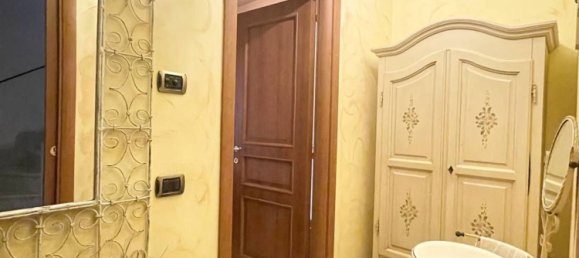 5غرفة منزل في Castelnuovo Magra, Italy رقم 91649 33