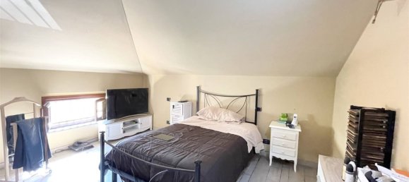 5غرفة منزل في Castelnuovo Magra, Italy رقم 91649 26