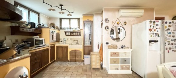 5غرفة منزل في Castelnuovo Magra, Italy رقم 91649 19