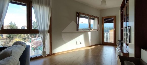 Ático de 4 habitaciónes en L'Aquila, Italy No. 69296 7