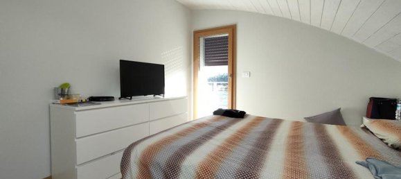 Ático de 4 habitaciónes en L'Aquila, Italy No. 69296 15