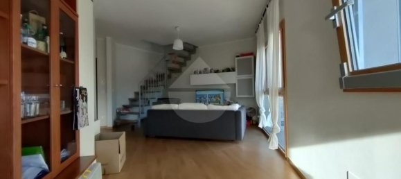 Ático de 4 habitaciónes en L'Aquila, Italy No. 69296 5