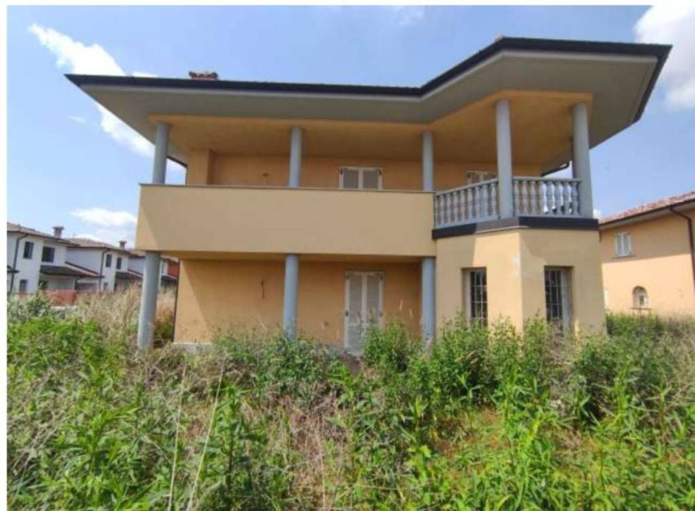 4غرفة شقة في Roncaro, Italy رقم 180471