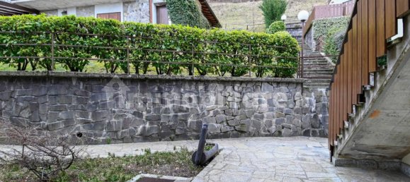 Apartamento de 2 dormitorios en Aviatico, Italy No. 130437 20