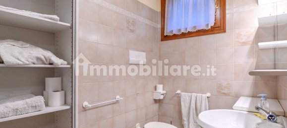 Apartamento de 2 dormitorios en Aviatico, Italy No. 130437 24