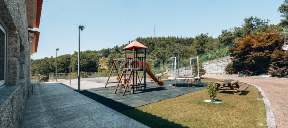 4 bedrooms House in Guimaraes, Portugal No. 15096 14