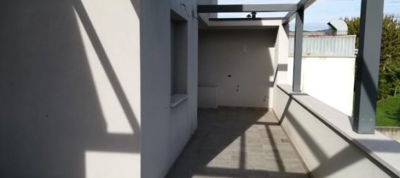 Apartamento de 5 habitaciónes en San Pietro di Feletto, Italy No. 253105 4