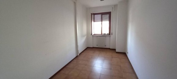 5 rooms Apartment in Porto Sant'Elpidio, Italy No. 76271 8