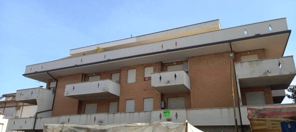 5 rooms Apartment in Porto Sant'Elpidio, Italy No. 76271 4