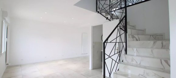 3 Schlafzimmer Haus in Darvoy, France, Nr. 47654 10