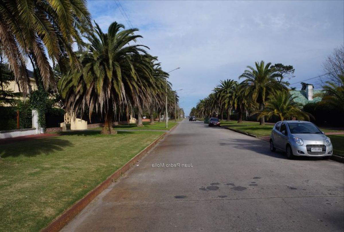 Casa T4 em Montevideo, Uruguay N.º 9621