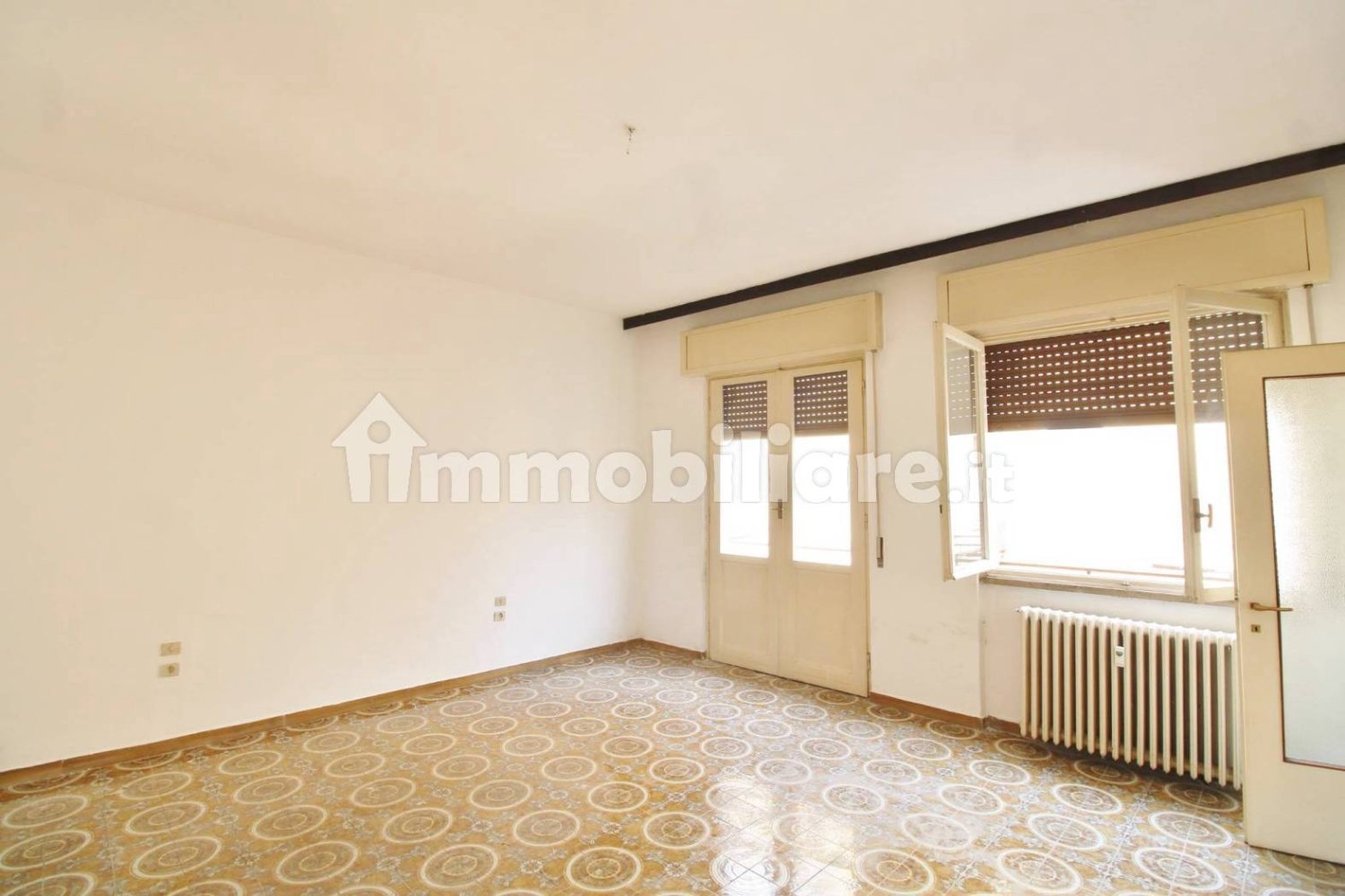 2 Schlafzimmer Wohnung in Canegrate, Italy, Nr. 69231