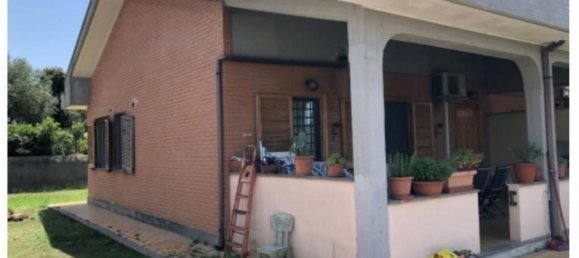 4 bedrooms Apartment in Ardea, Italy No. 352544 10