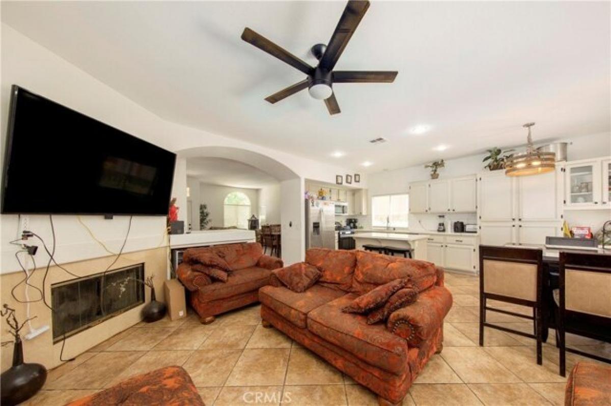 4 bedrooms House in Moreno Valley, USA No. 371596