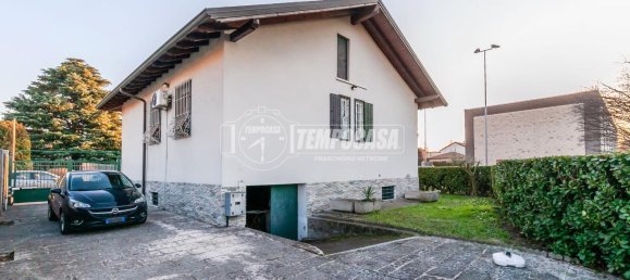 3 rooms Villa in Novate Milanese, Italy No. 141072 21