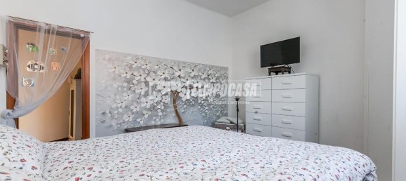 3 rooms Villa in Novate Milanese, Italy No. 141072 8