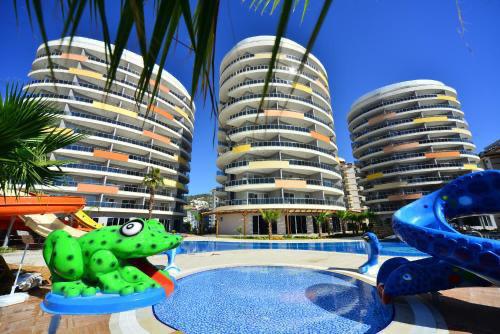 Apartamento 1+1 em Cikcilli, Turkey N.º 7812