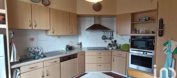 5 bedrooms House in Bonnard, France No. 358432 6