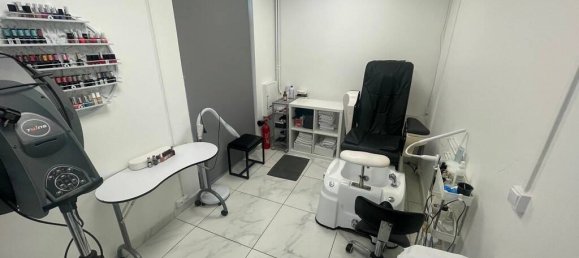 Propriété commerciale à Persan, France 86m² No. 162121 7