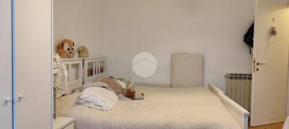 2 bedrooms Apartment in Florence, Italy No. 43979 13