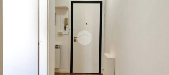 2 bedrooms Apartment in Florence, Italy No. 43979 21