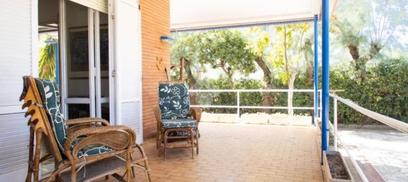 10 rooms Villa in Santa Marinella, Italy No. 258018 4